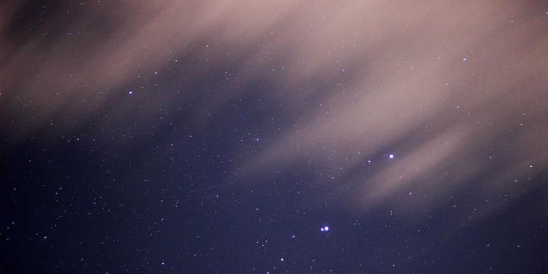 乐乐1061《岁月留声》：本地资讯与社区活动如何打造适老化广播与银发社群