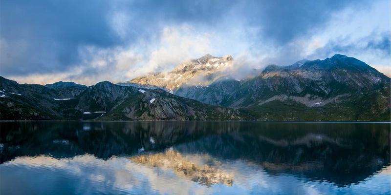 乐乐1061方言节目如何用本地新闻与社区服务构建广播亲和力